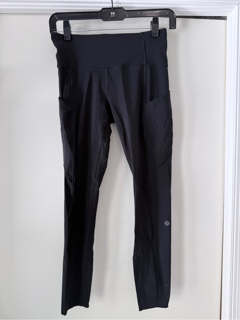 Black Lululemon Fast & Free High-Rise Active Leggings with Side Pockets